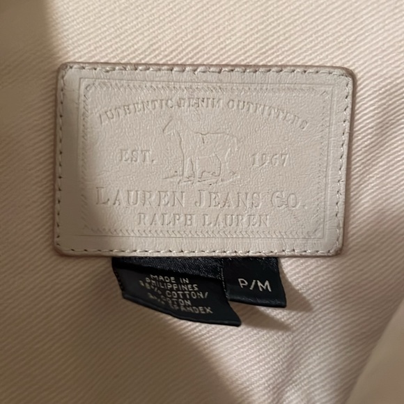 Classic Lauren Jeans white jean jacket - Picture 2 of 3